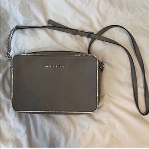 Michael kors crossbody bag